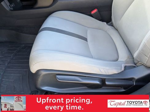 Used 2019 Honda Civic LX image 10