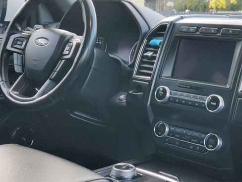 Used 2021 Ford Expedition Limited image 16