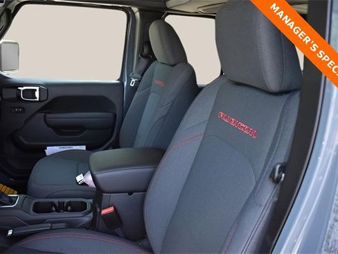 New 2025 Jeep Wrangler Rubicon w/ Technology Group image 12