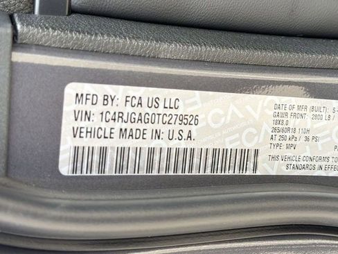 New 2026 Jeep Grand Cherokee Laredo RWD image 19