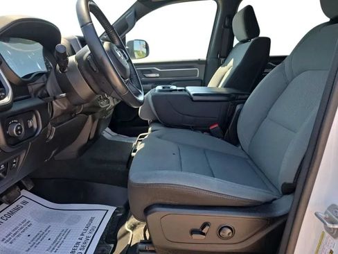 Used 2022 RAM 1500 Big Horn AWD/4WD image 15