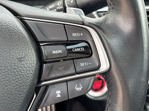 Used 2019 Honda Accord Sport image 18