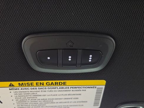 New 2026 Chrysler Pacifica Select image 27