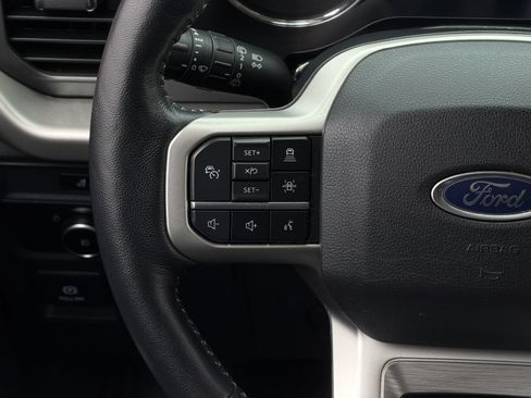 Used 2023 Ford Expedition Max XLT RWD image 16