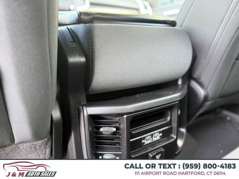 Used 2021 RAM 1500 Big Horn AWD/4WD image 40