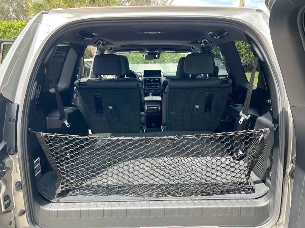 Certified 2023 Lexus GX 460 Premium w/ Accessory Package AWD/4WD image 23