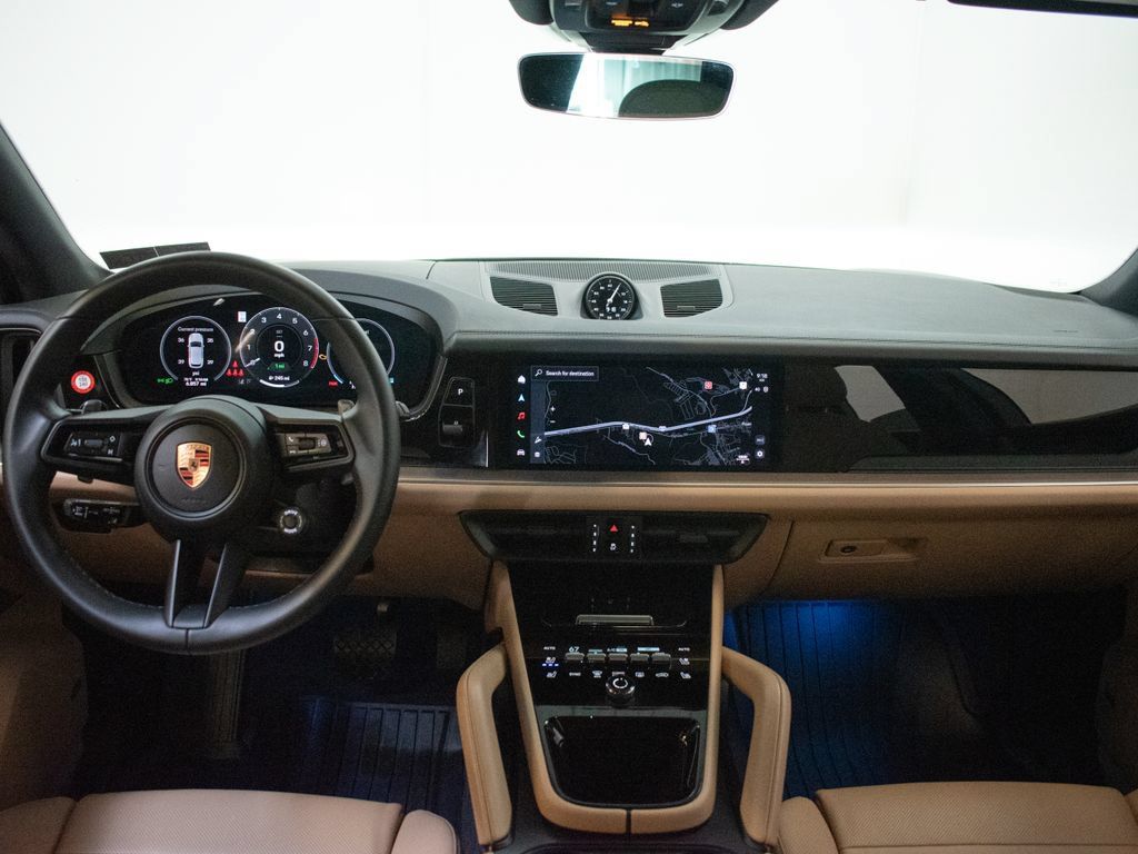 Certified 2026 Porsche Cayenne S AWD/4WD image 23