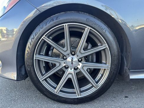 Used 2014 Mercedes-Benz E 350 4MATIC Sedan w/ Premium 1 Package image 7