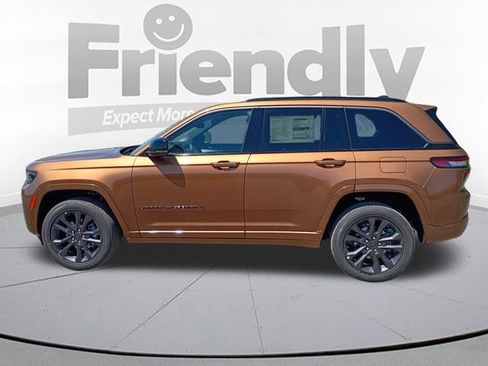 New 2026 Jeep Grand Cherokee Limited AWD/4WD image 7