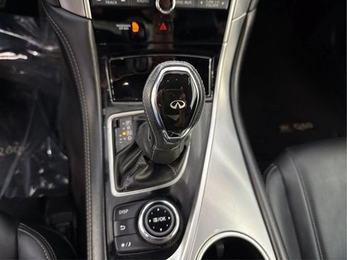 Used 2018 INFINITI Q60 3.0t Luxe AWD/4WD image 42