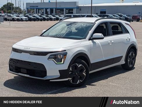 Used 2025 Kia Niro Wind FWD image 1
