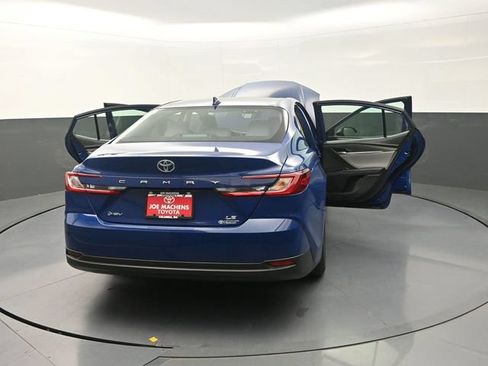 Used 2026 Toyota Camry LE w/ Convenience Package FWD image 44