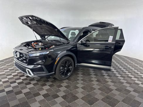 Certified 2023 Honda CR-V Sport Touring image 11