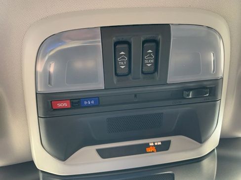 New 2026 Subaru Crosstrek 2.5i Limited image 8