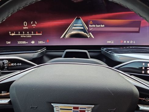 Certified 2025 Cadillac Escalade ESV Sport w/ LPO, Floor Liner Package image 18