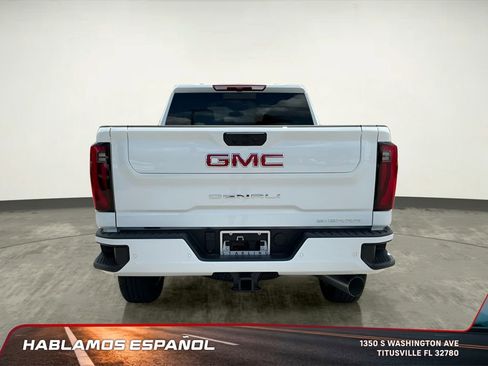 New 2025 GMC Sierra 2500 Denali image 7