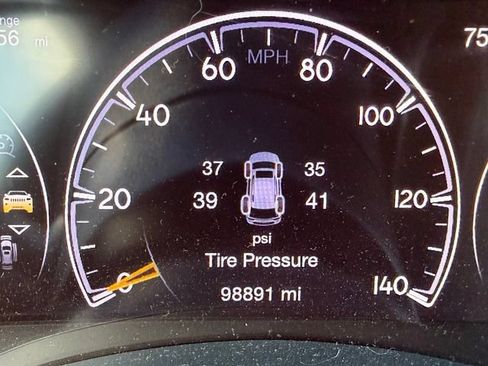 Used 2018 Jeep Grand Cherokee Limited AWD/4WD image 18
