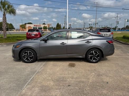 Used 2024 Nissan Sentra SV w/ All-Weather Package FWD image 2