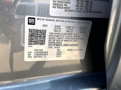 Used 2021 GMC Sierra 1500 AT4 w/ AT4 Premium Package AWD/4WD image 37