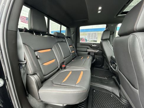 Used 2021 GMC Sierra 2500 AT4 w/ AT4 Premium Plus Package image 23