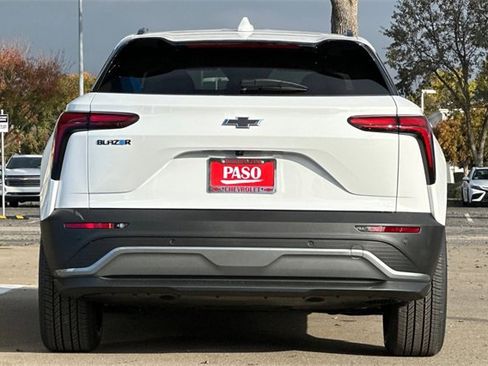 New 2026 Chevrolet Blazer EV LT image 6