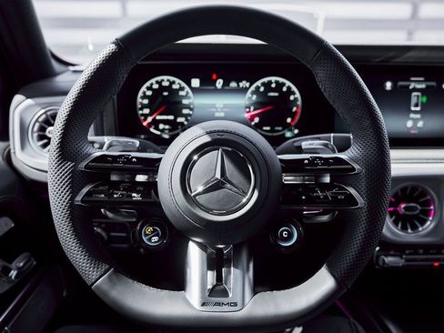 Used 2025 Mercedes-Benz G 63 AMG 4MATIC image 57
