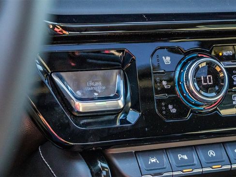 New 2025 GMC Sierra 1500 AT4X image 31