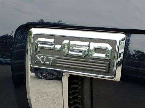 Used 2022 Ford F150 XLT w/ XTR Package AWD/4WD image 9