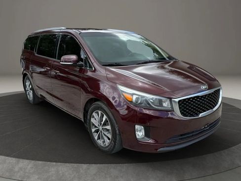 Used 2018 Kia Sedona SX image 7