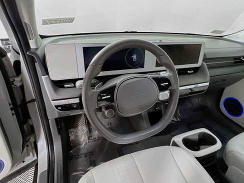 Certified 2023 Hyundai Ioniq 5 SEL w/ Cargo Package image 11