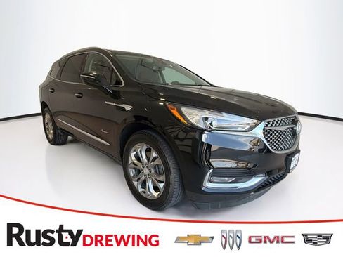 Used 2019 Buick Enclave Avenir image 1