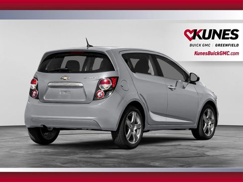 Used 2015 Chevrolet Sonic LT FWD image 3