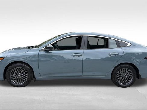 New 2026 Nissan Sentra SV w/ SV Convenience Package FWD image 4