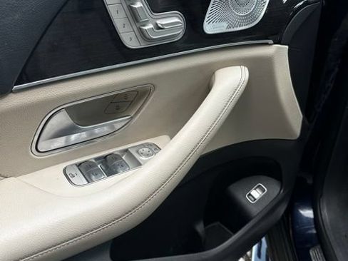Used 2020 Mercedes-Benz GLE 350 4MATIC image 10