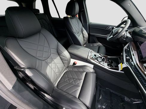 New 2026 BMW X5 xDrive50e AWD/4WD image 14