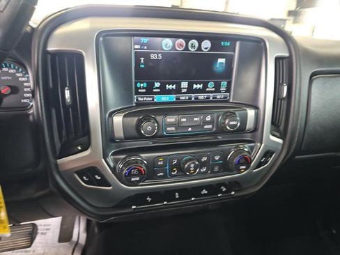 Used 2018 GMC Sierra 1500 SLT w/ SLT Premium Package AWD/4WD image 5