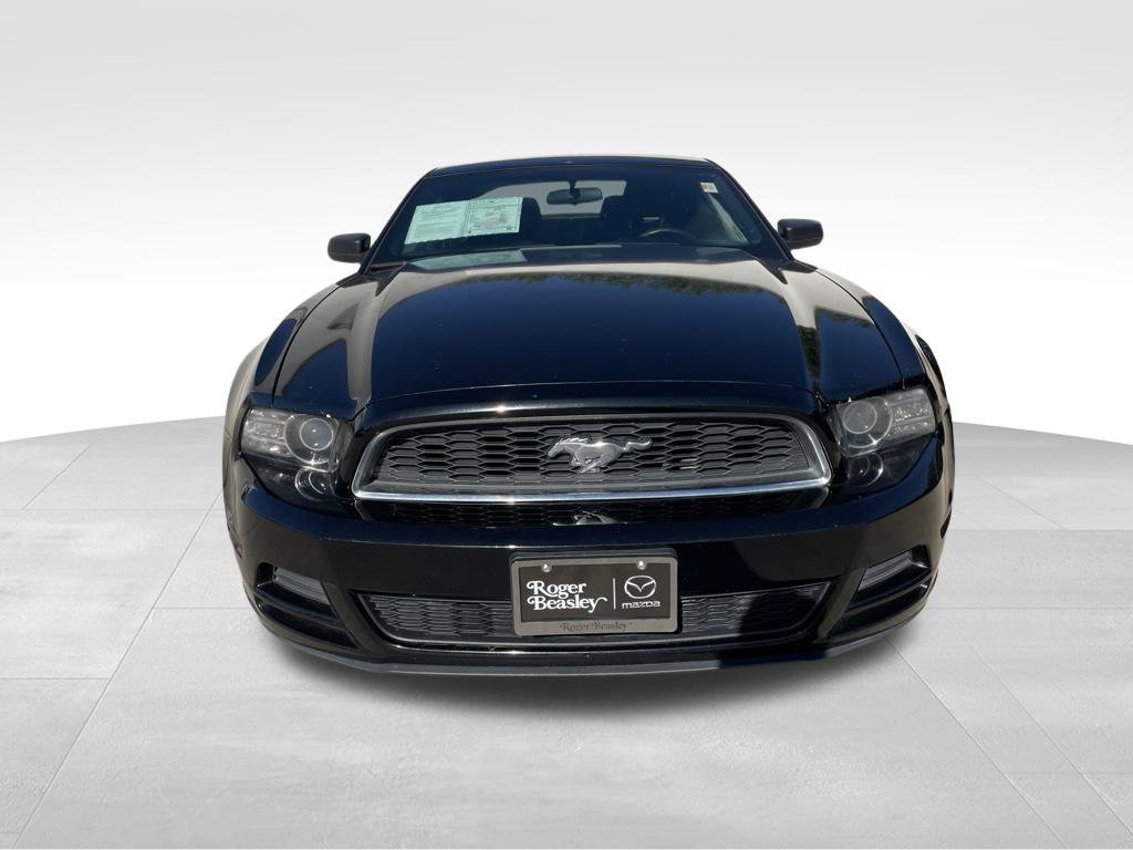 Used 2014 Ford Mustang Coupe RWD image 2