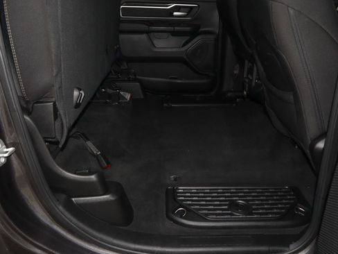 Used 2020 RAM 1500 Big Horn RWD image 19