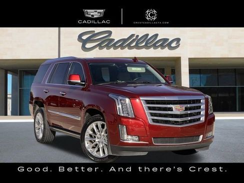 Used 2020 Cadillac Escalade Premium Luxury image 2