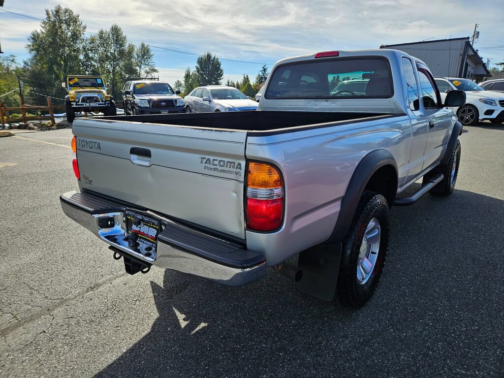 Used 2004 Toyota Tacoma PreRunner w/ SR5 Pkg RWD image 4