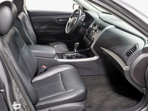Used 2015 Nissan Altima 2.5 S w/ Power Driver Seat Package FWD image 24