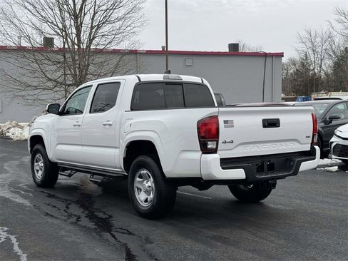 Used 2023 Toyota Tacoma SR image 22