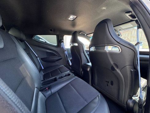 Used 2021 Hyundai Veloster N image 27