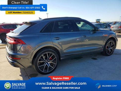 Used 2020 Audi Q8 Prestige w/ Prestige Package image 4
