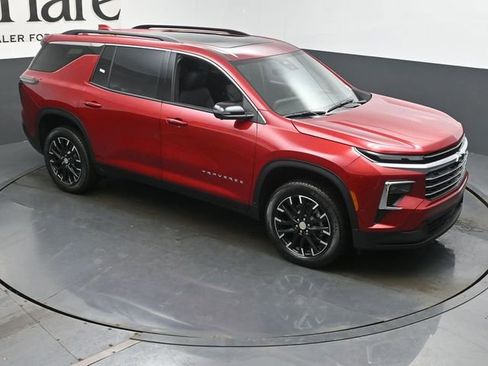 New 2026 Chevrolet Traverse LT w/ Sun and Wheel Package image 27