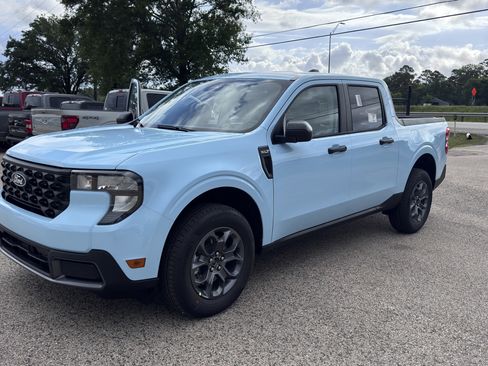 New 2026 Ford Maverick XLT FWD image 6