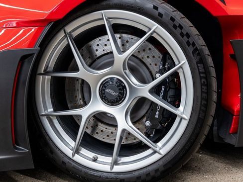 Used 2025 Porsche 911 GT3 RS image 21