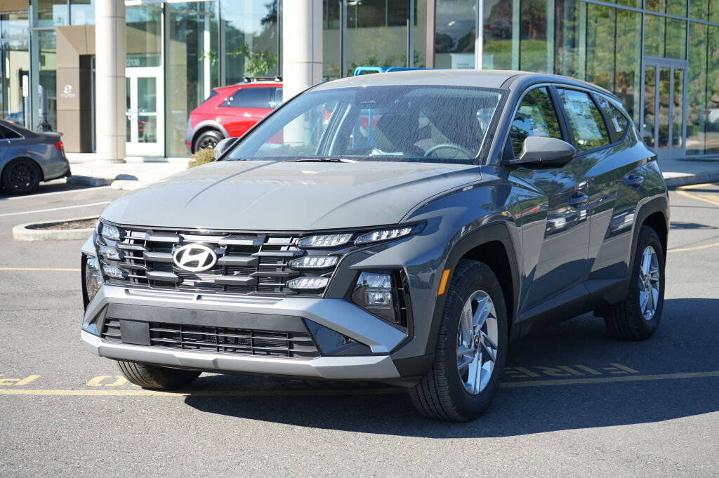 New 2026 Hyundai Tucson SE FWD image 1