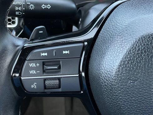 Certified 2025 Honda Civic Sport Touring image 15