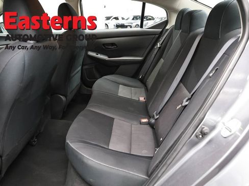 Used 2024 Nissan Sentra SV FWD image 21